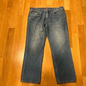 Tommy Bahama men’s  Barbados vintage slim jeans size 36/30 .